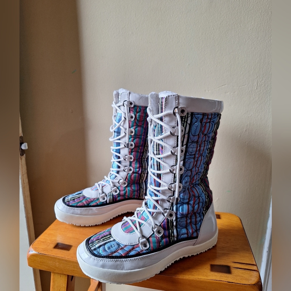 COACH POPPY Peggey Tartan Plaid Quilted Women's Shearling Winter Boots 10 - Picture 2 of 11